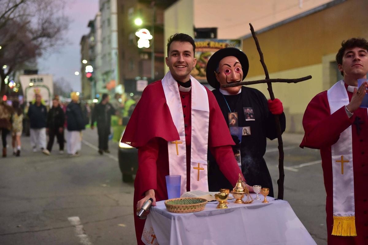 Fotogalería | El Carnaval de Navalmoral de la Mata exhibe su mejor cara cargada de innovación, alegría y creatividad