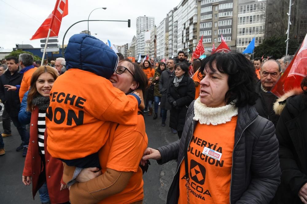 Manifestación en defensa del empleo en Alcoa