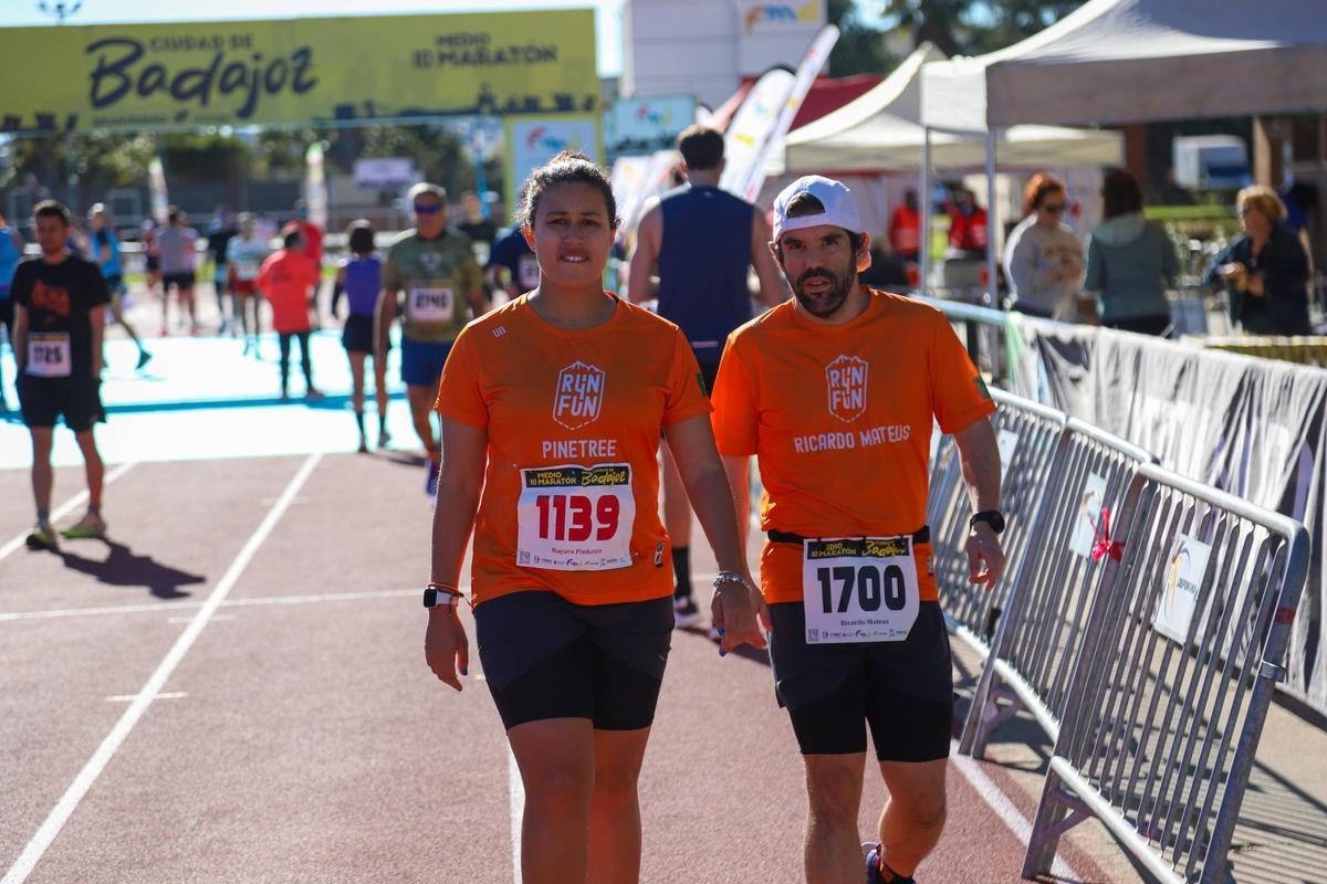 Fotogalería | Las mejores imágenes de la Maratón y Media Maratón 'Ciudad de Badajoz'