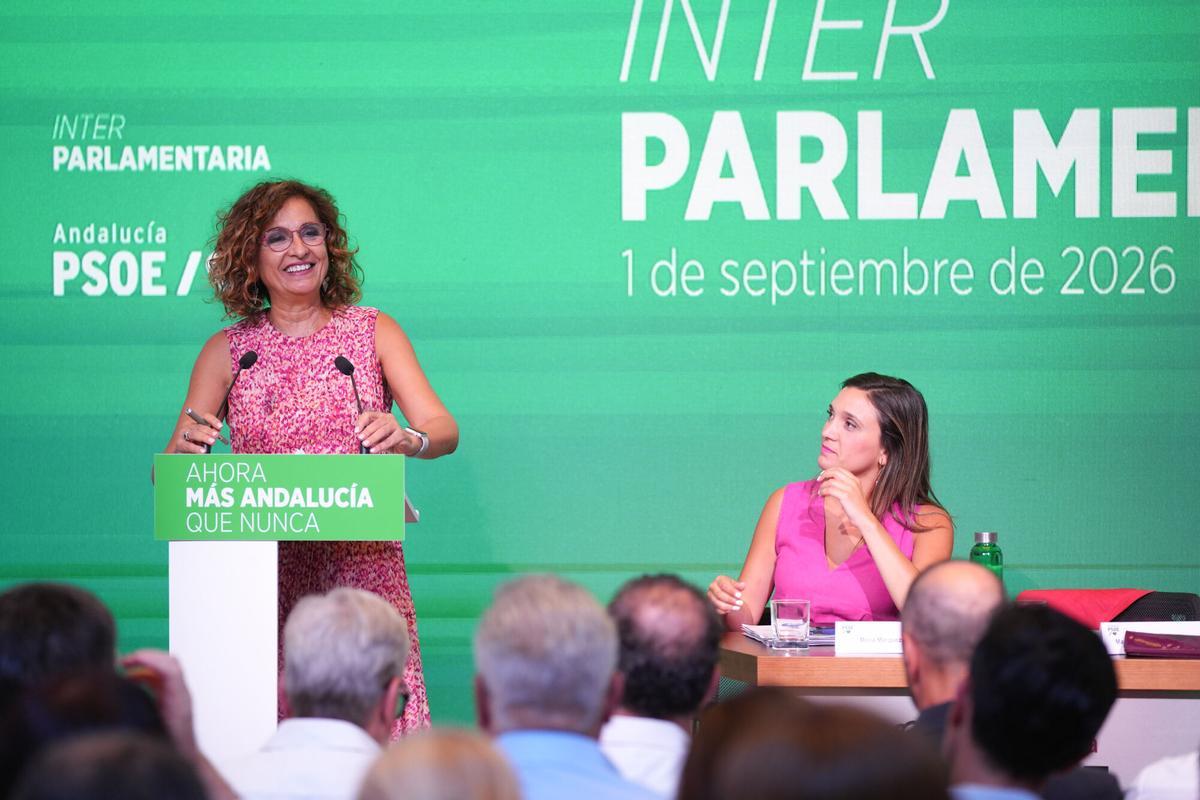 La secretaria general del PSOE-A, María Jesús Montero, durante a Interparlamentaria regional socialista junto a representantes de la Comisión Ejecutiva Regional en la sede del PSOE-A. A 1 de septiembre de 2026 en Sevilla (Andalucía, España). La secretaria general del PSOE-A, María Jesús Montero, ha intervenido en la reunión de la Interparlamentaria regional socialista junto a representantes de la Comisión Ejecutiva Regional. 01 SEPTIEMBRE 2026 María José López / Europa Press 01/09/2026. María Jesús Montero;María José López;category_code_new