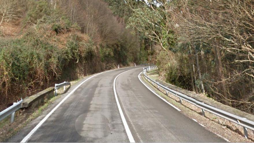Una de las curvas del tramo de la N-642, considerado el más peligroso de España // Google Maps