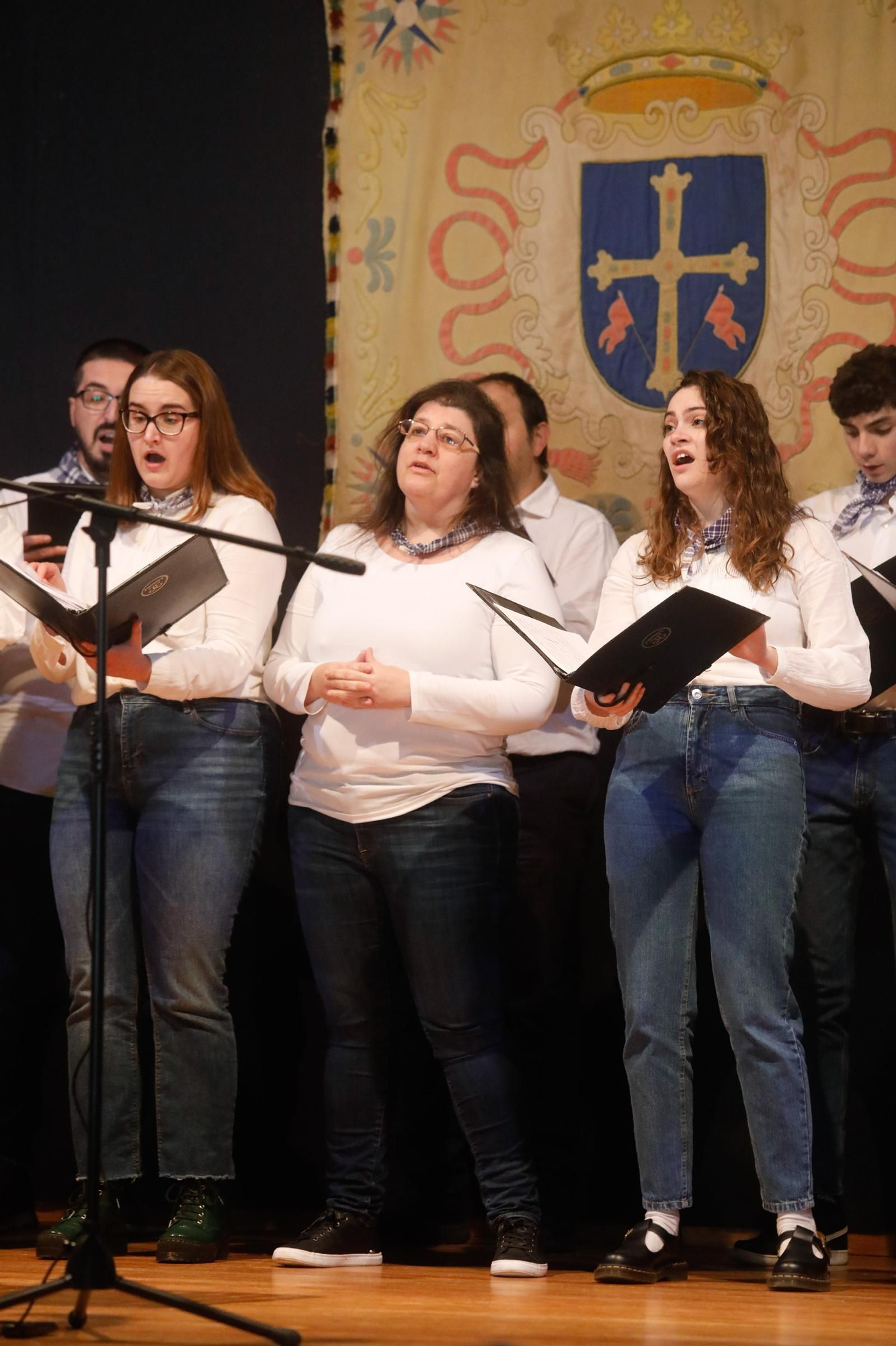 Las Amas de Casa de Luanco, reivindicativas pregoneras de la Fiesta del Cristo del Socorro