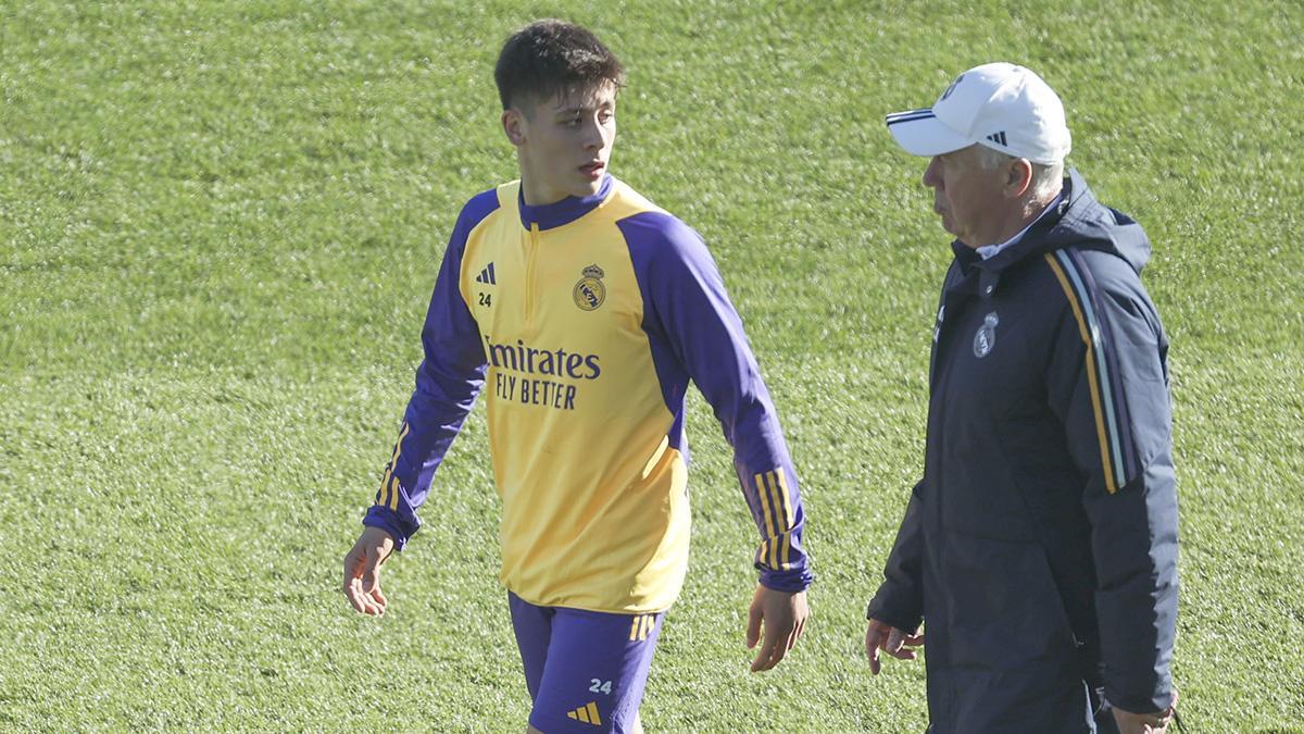 Ancelotti da un toque de atención a Güler