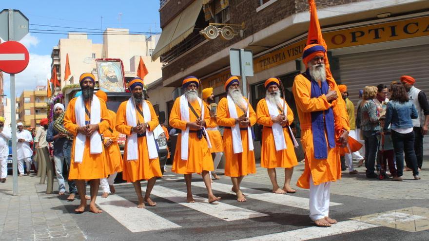 La comunidad Sikh conmemora su día con un desfile