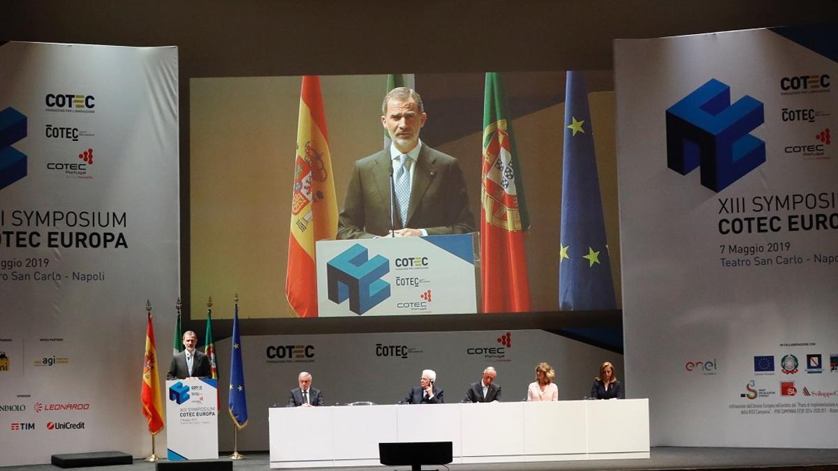 El rey Felipe VI, durante su intervención en la cumbre de 2019, celebrada en Nápoles.