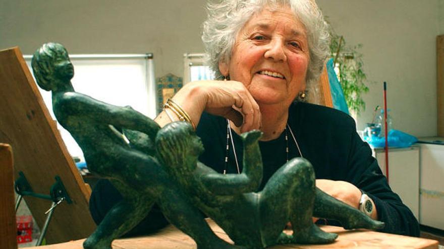 La escultora Ana Jiménez