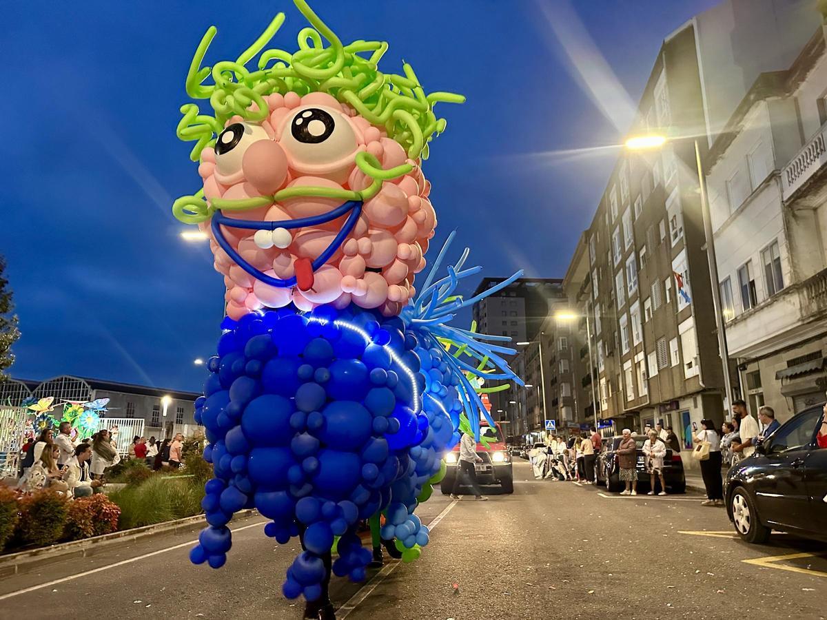 El desfile recorrió el centro urbano