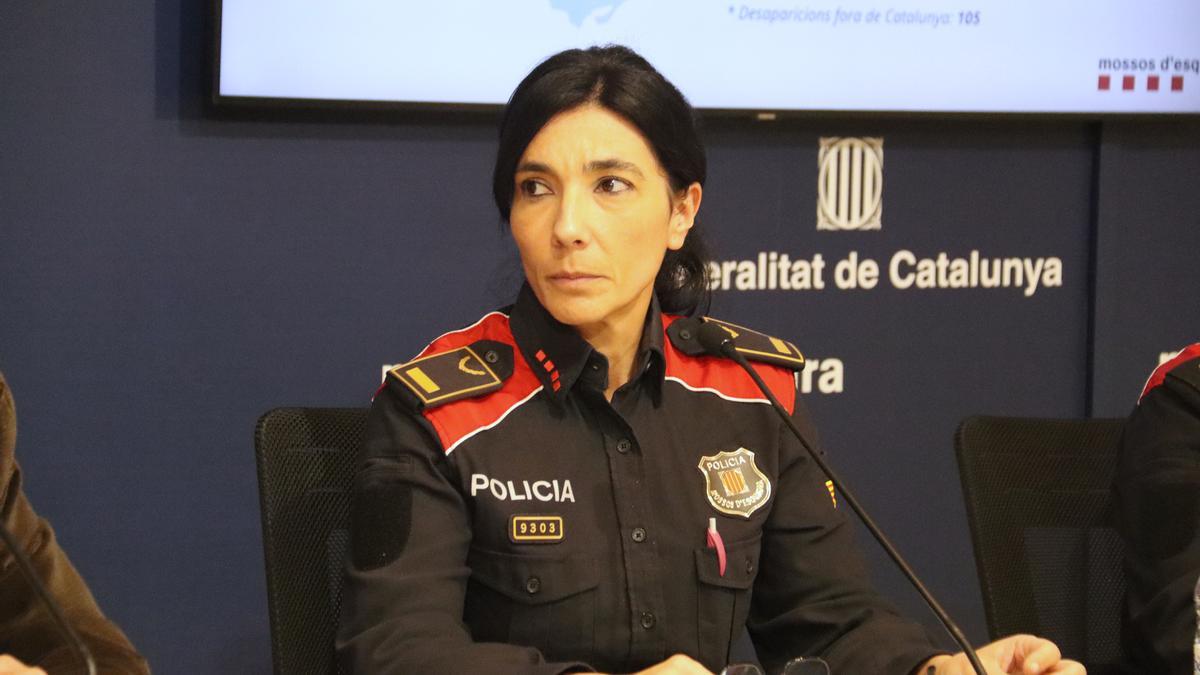 La portaveu dels Mossos d'Esquadra, Montserrat Escudé, en una atenció als mitjans en motiu del 8-M