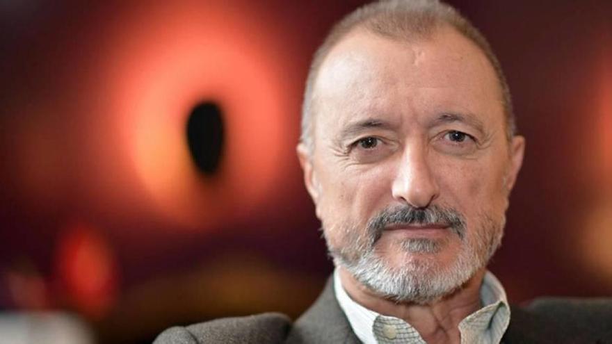 El afamado escritor cartagenero Arturo Pérez-Reverte.