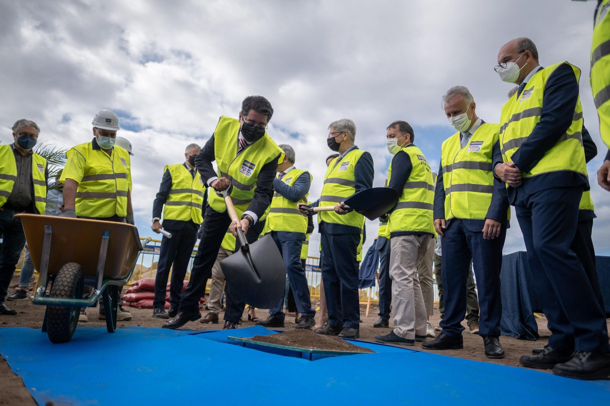 Inicio de las obras de la playa de Valleseco