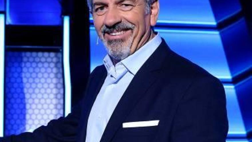Carlos Sobera seguirà a Mediaset.