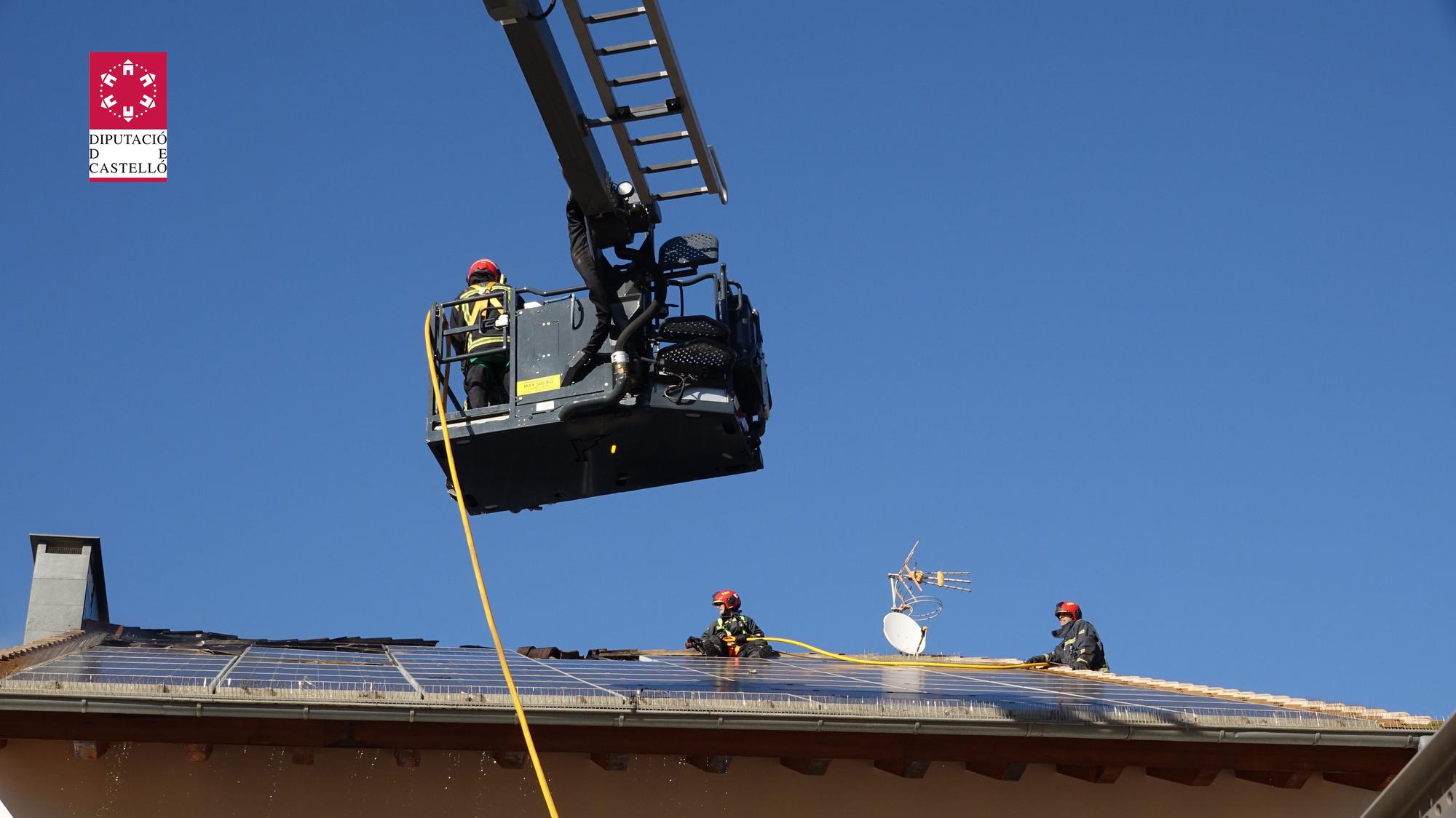 Incendio en una vivienda de la Vall d'Uixó