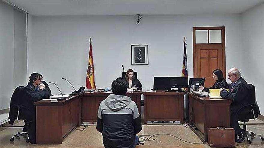 El hombre condenado, ayer durante el juicio celebrado en Palma.