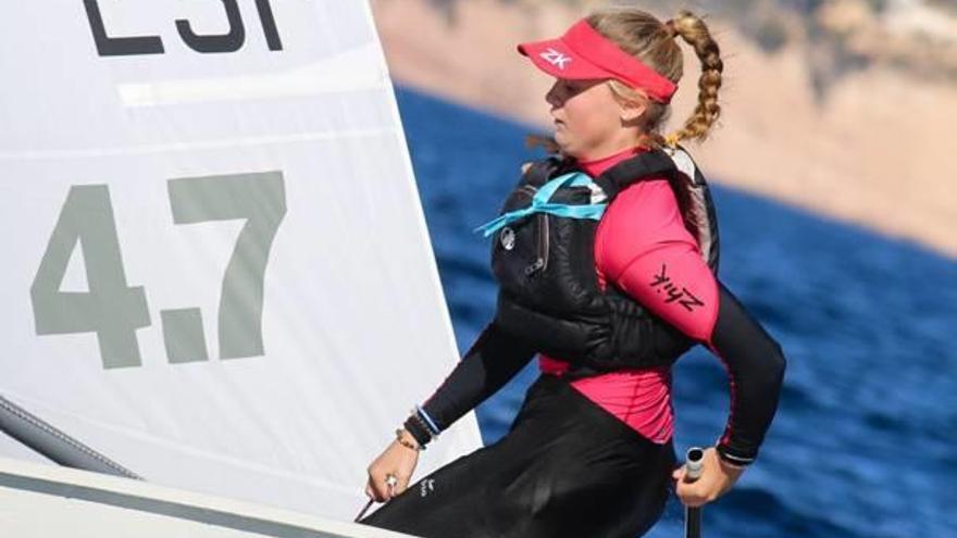 La calpina Lara Himmes, plata en el Mundial  en Laser 4.7