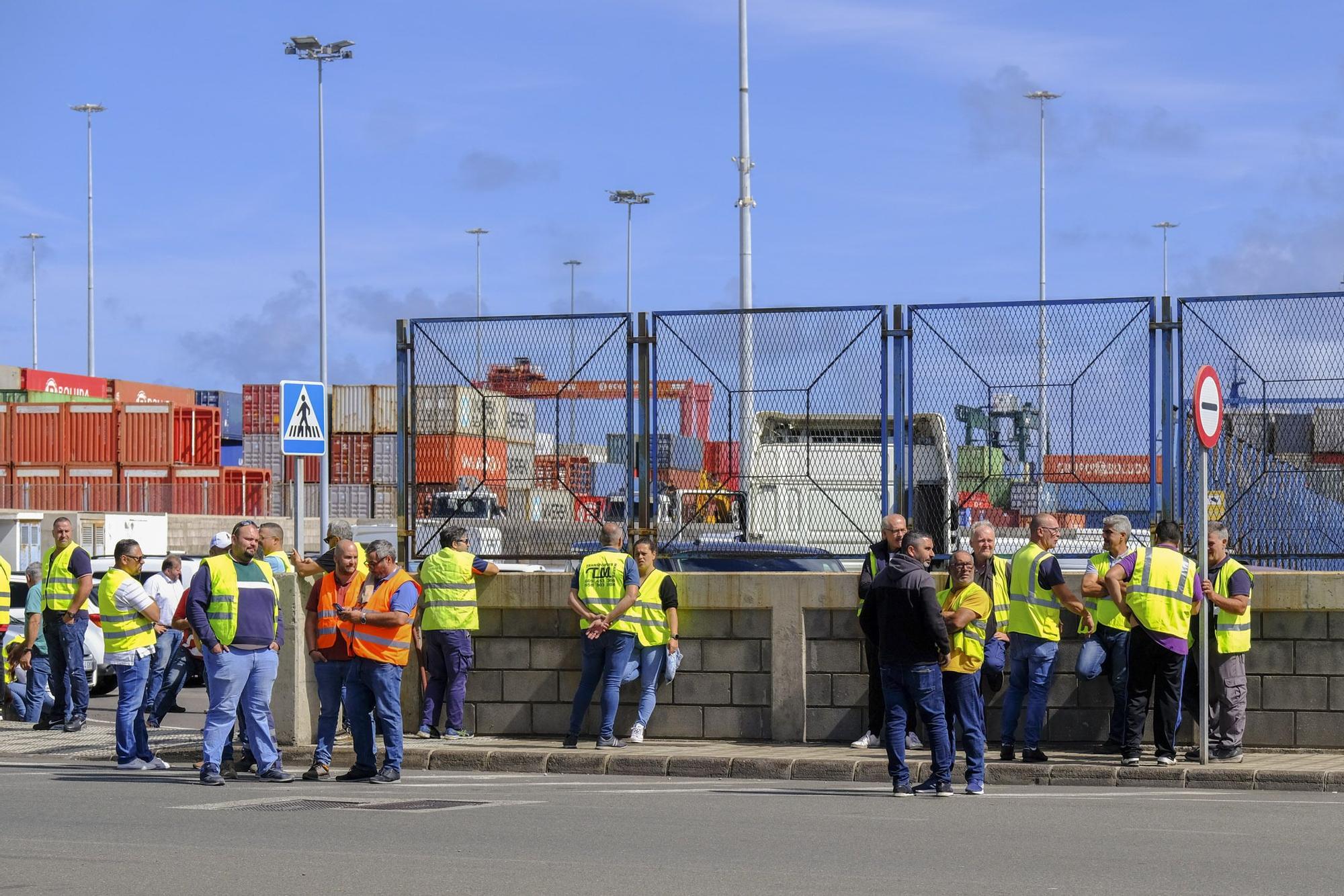 Huelga de transportistas en el Puerto de Las Palmas (27/02/23)