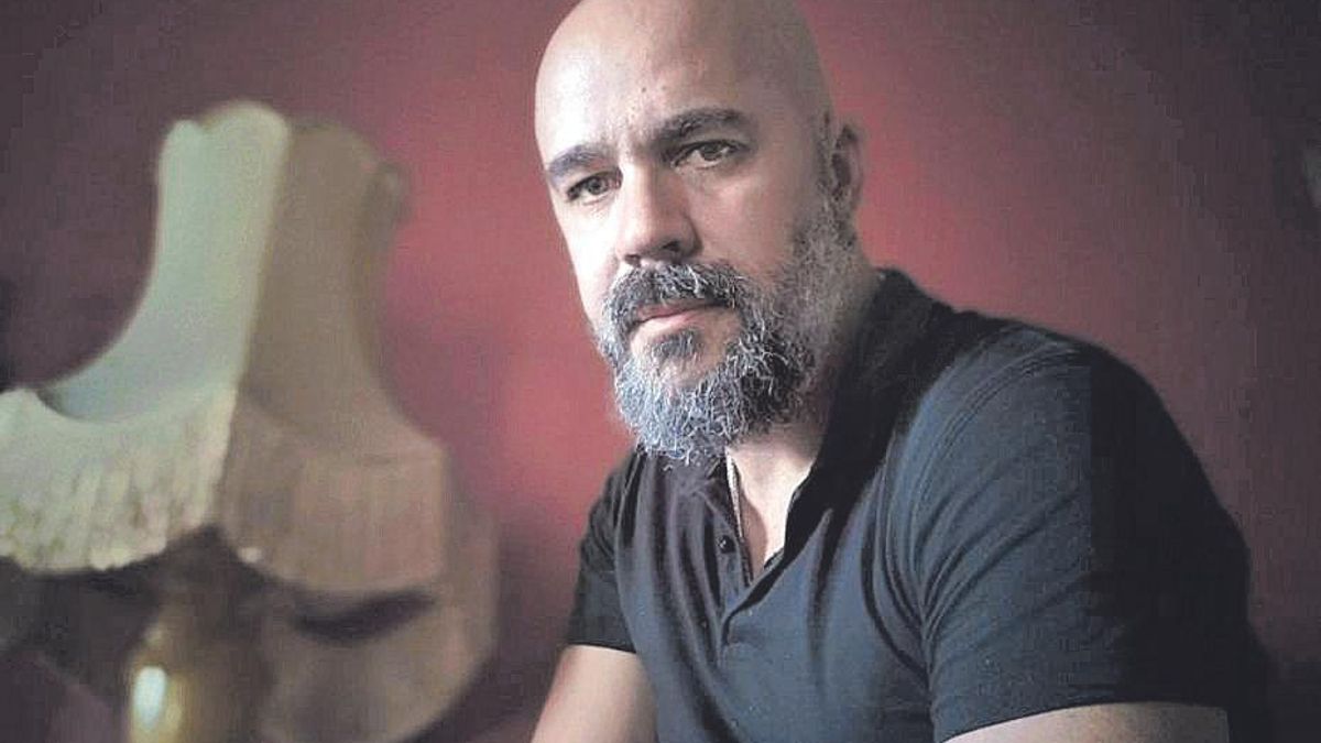 El escritor portugués Afonso Cruz, autor de ‘Vamos a comprar un poeta’.