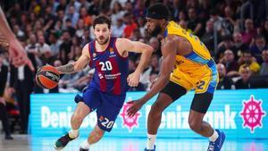 Josh Nebo, junto a Nico Laprovittola en un Barça - Maccabi Tel Aviv de Euroliga