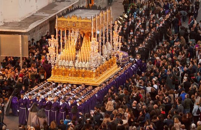 Semana Santa en Malaga, Procesión