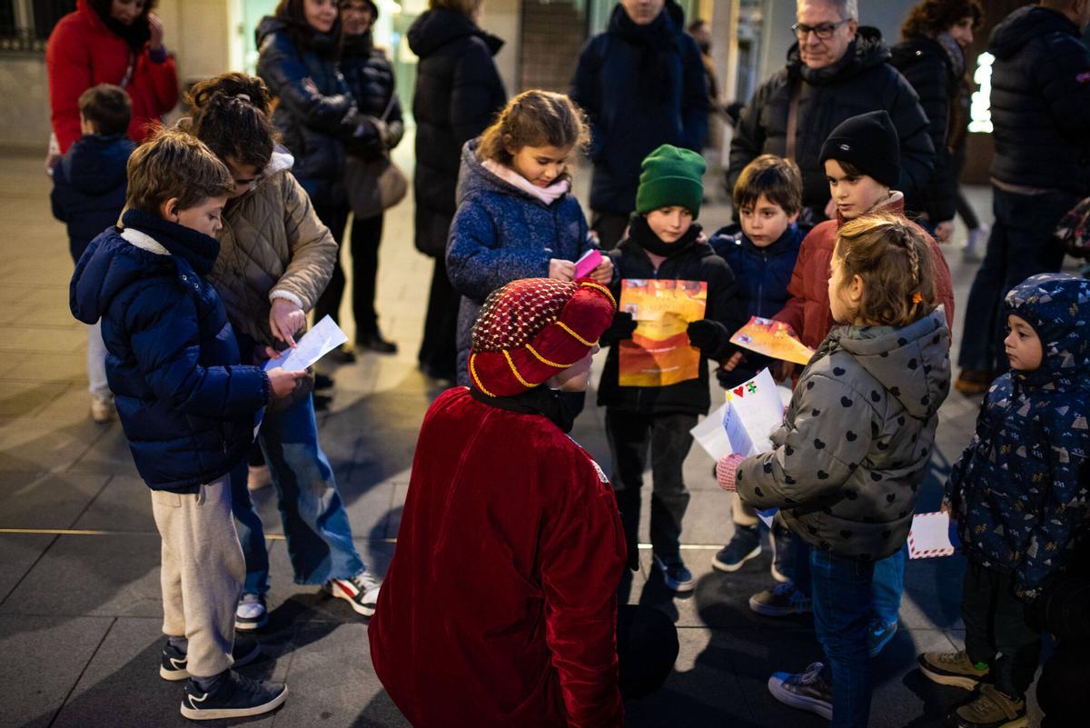 Així ha estat l'arribada del Príncep Assuan a Manresa