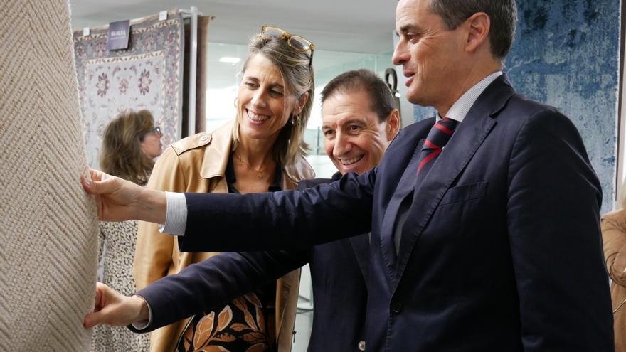 Crevillent celebra la X Exposición de la Alfombra como muestra de apoyo a su industria