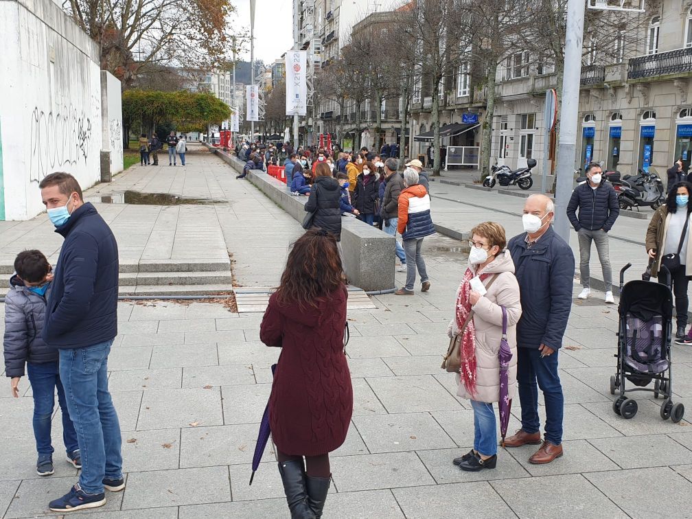 Colas en el cribado contra el COVID en Vigo