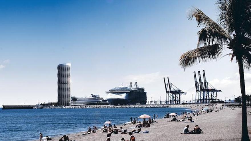 Málaga para la Gente pide rechazar el hotel del puerto