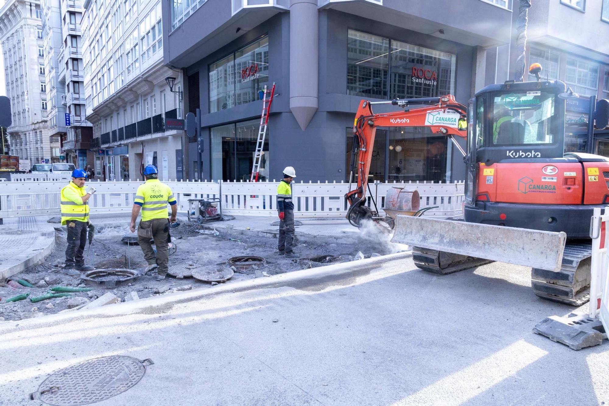 Obras en San Andrés: una tubería obliga a levantar parte del firme
