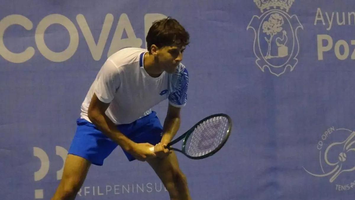 Izan Almazán logra la segunda plaza española en los cuartos del Challenger de Pozoblanco