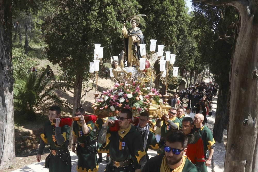 Dia de Sant Vicent Ferrer pujada a l'ermita d'Agullent