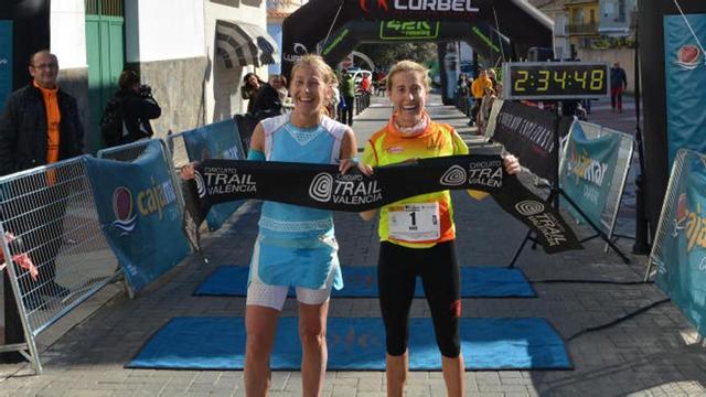 Vanessa Benavent y Patricia López compartieron la victoria en la prueba reina femenina