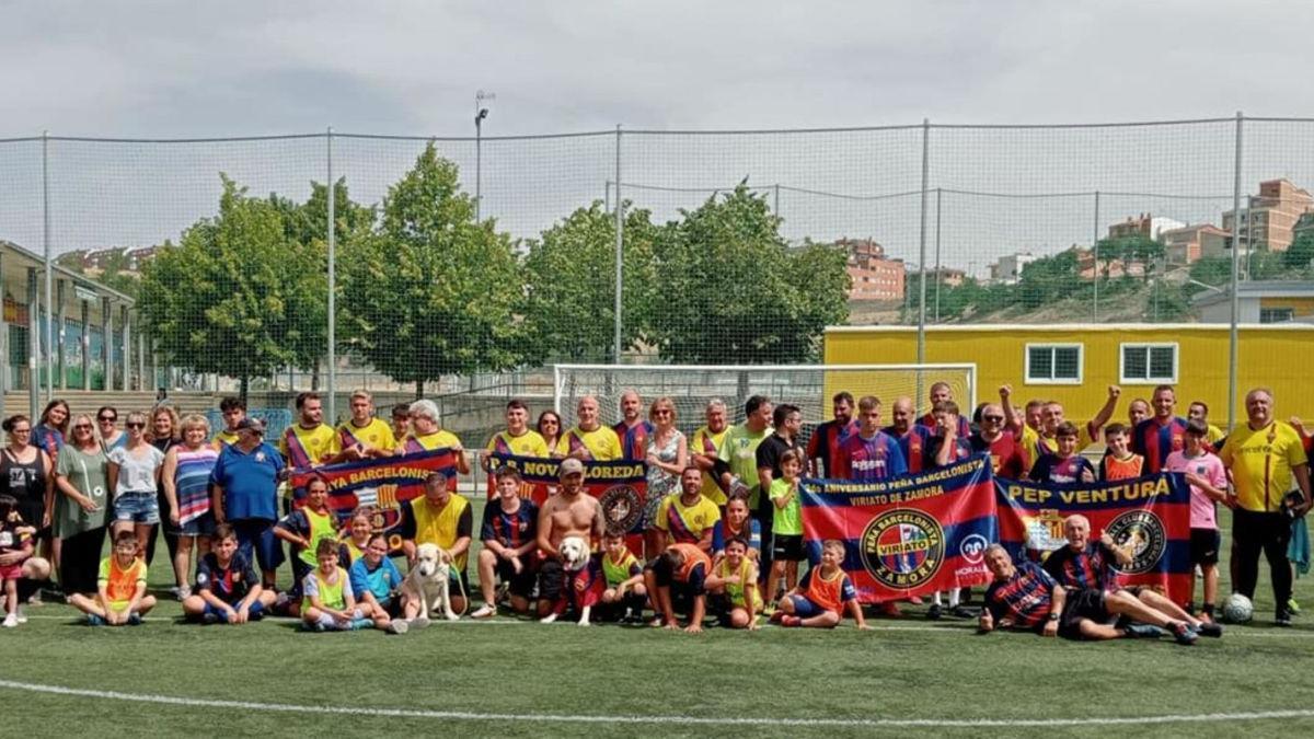 Foto de familia de los asistentes a la jornada en Valorio. | Cedida