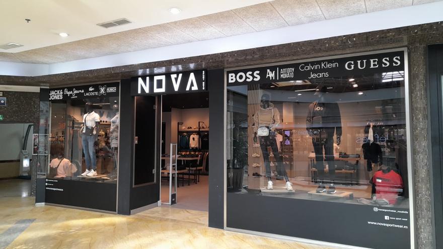 Nova Sport Wear abre una nueva tienda en Centro Comercial Rosaleda