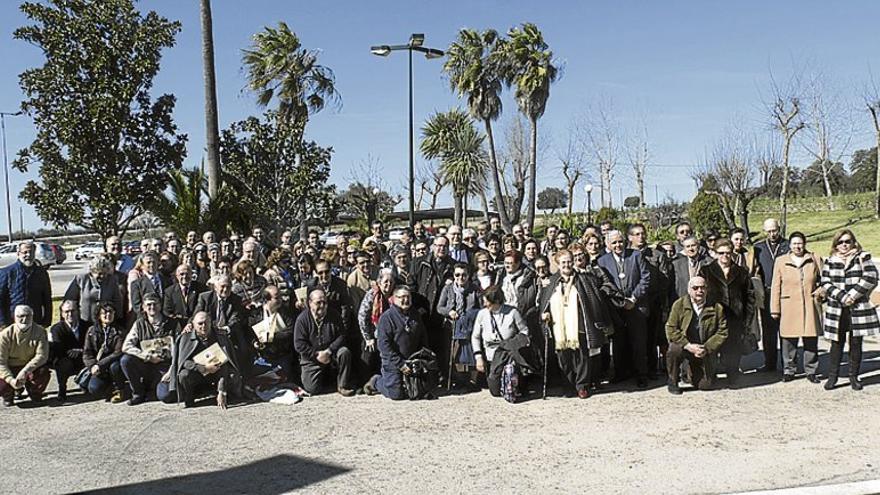 Las cofradías se reúnen en el complejo Aralia