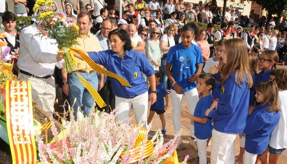 Unes 300 persones participen a l'acte oficial de la Diada a Berga