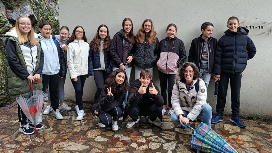 Alumnos del Aller Ulloa aprenden inglés en el Sil