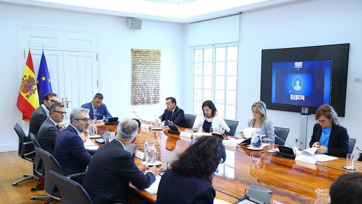 UN MES DESPUÉS | La crisis en Ceuta deja a Sánchez solo ante sus socios, con un Gobierno dividido y el PSOE de perfil
