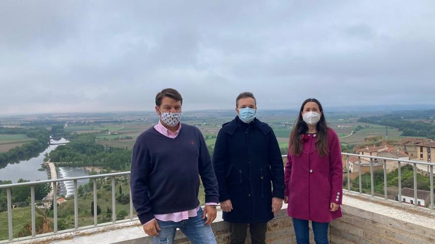 Los concejales del PP en el Ayuntamiento de Toro, en el mirador del Espolón