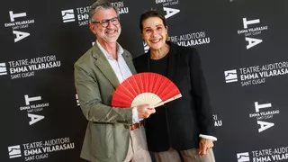 Sant Cugat del Vallès rebautiza el Teatro-Auditorio con el nombre de Emma Vilarasau en honor a la actriz local