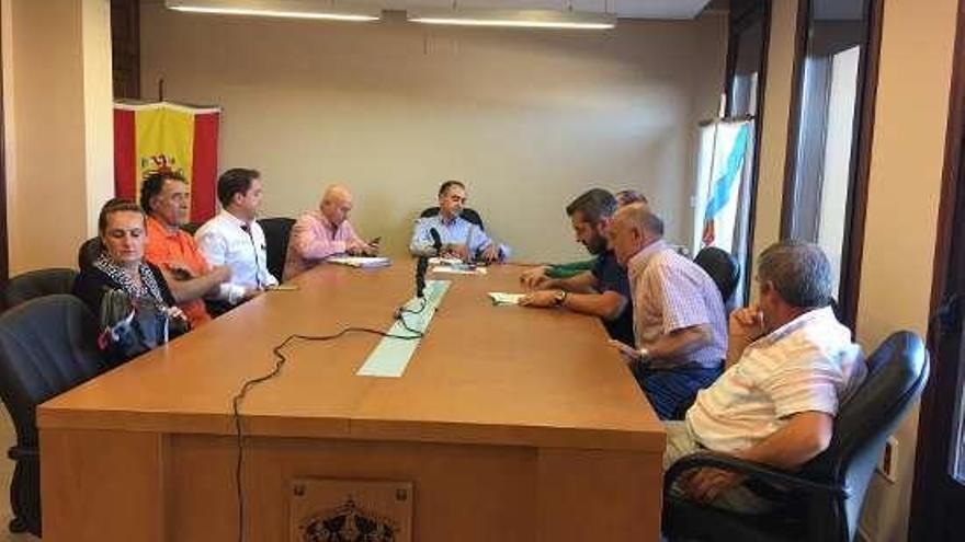 El futurible alcalde de San Amaro garantiza el acuerdo del PSOE con Xuntos