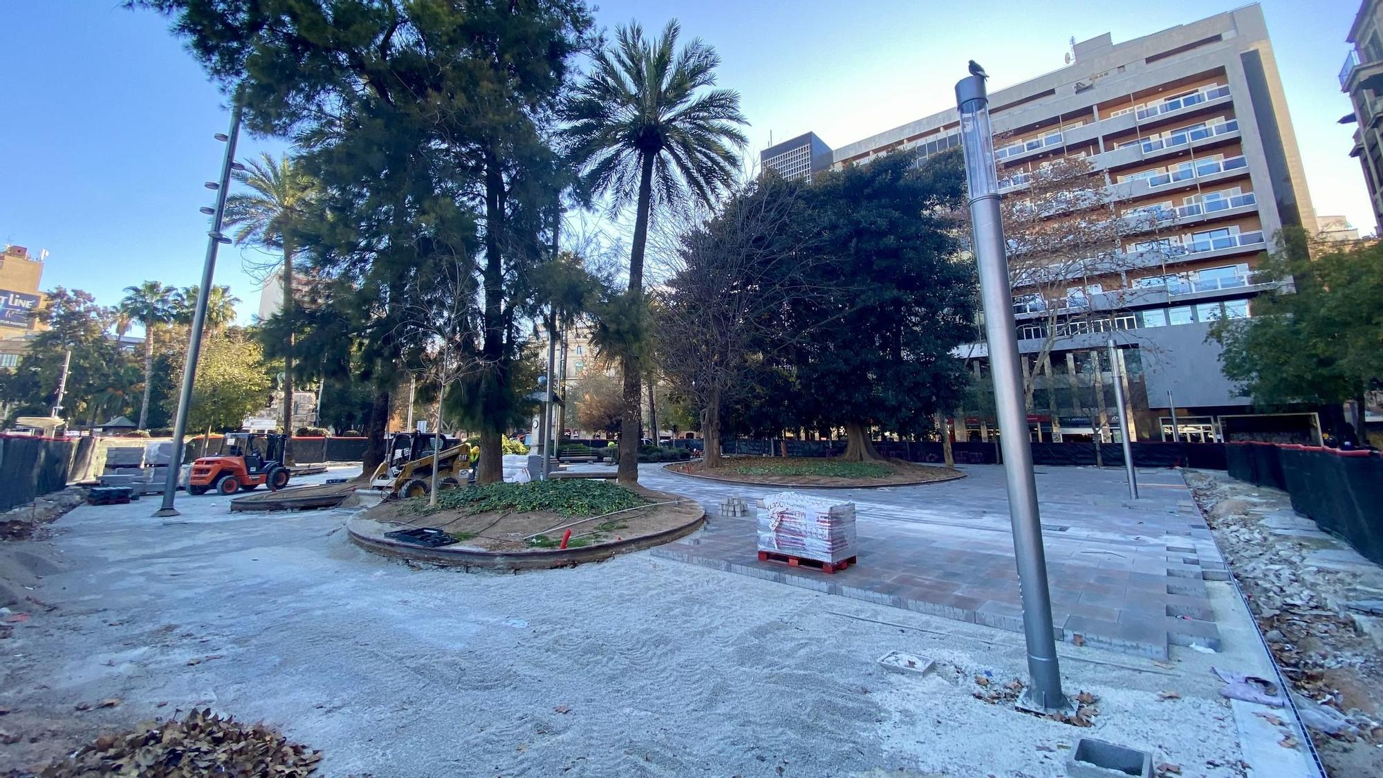 Las fotos de las nuevas y esperadas baldosas de la Plaza de España de Palma