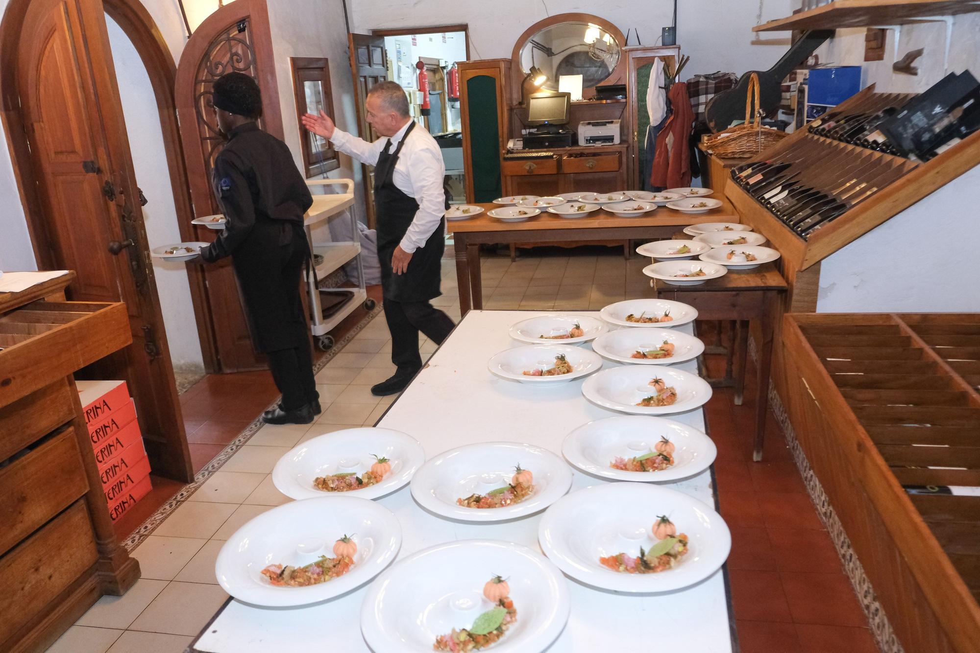 Menjars de la Terra en el restaurante La Herradura de Los Montesions