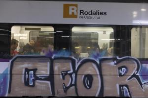 Renfe va gastar el 2023 gairebé 12 milions a netejar grafitis a Catalunya