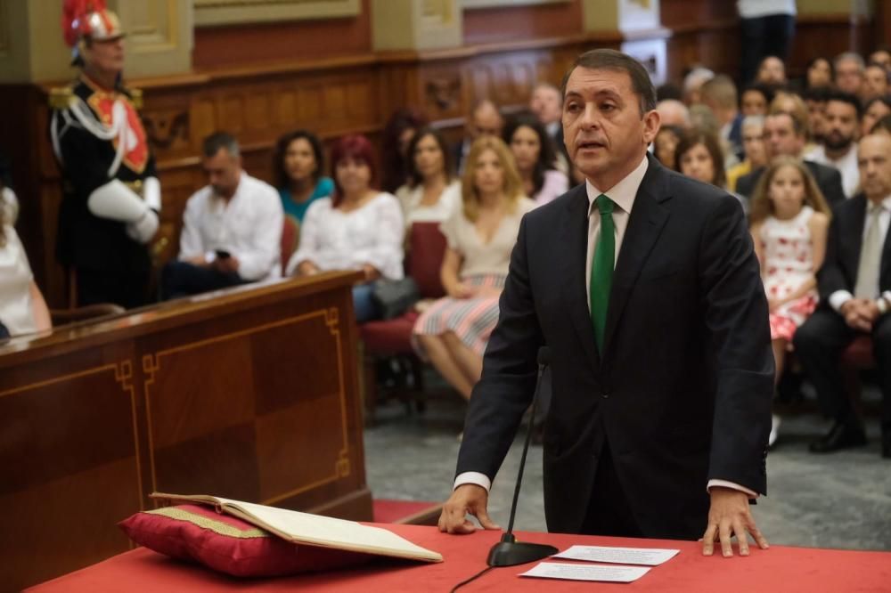 Negociación de pacto en Santa Cruz de Tenerife