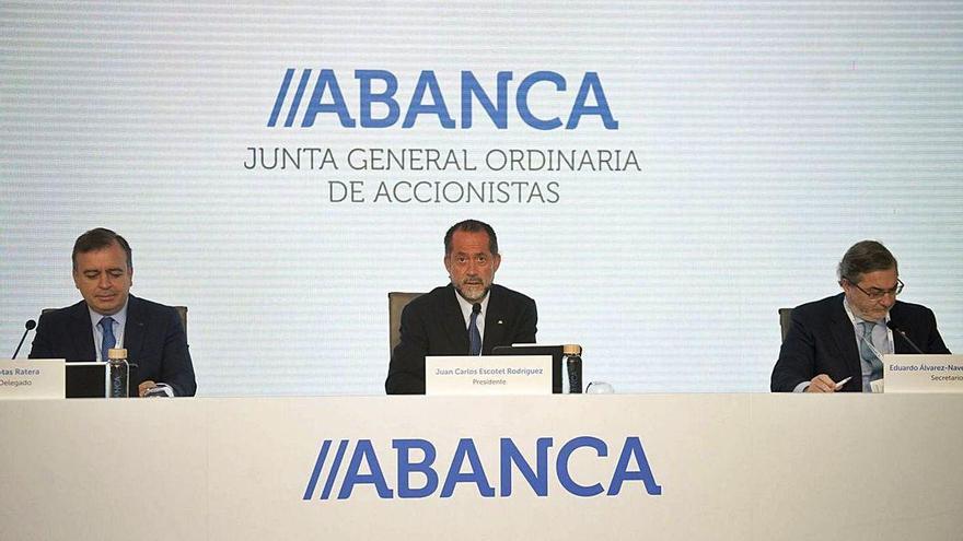 Abanca reelige por cuatro años a Escotet, Botas y cinco consejeros más