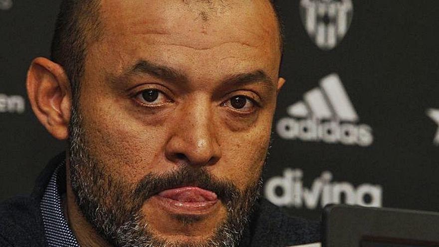 ¡Nuno está sin equipo!