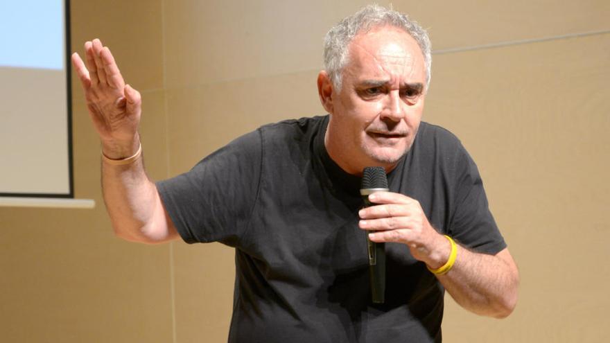 Ferran Adrià va fer una mirada introspectiva en el món de la cuina