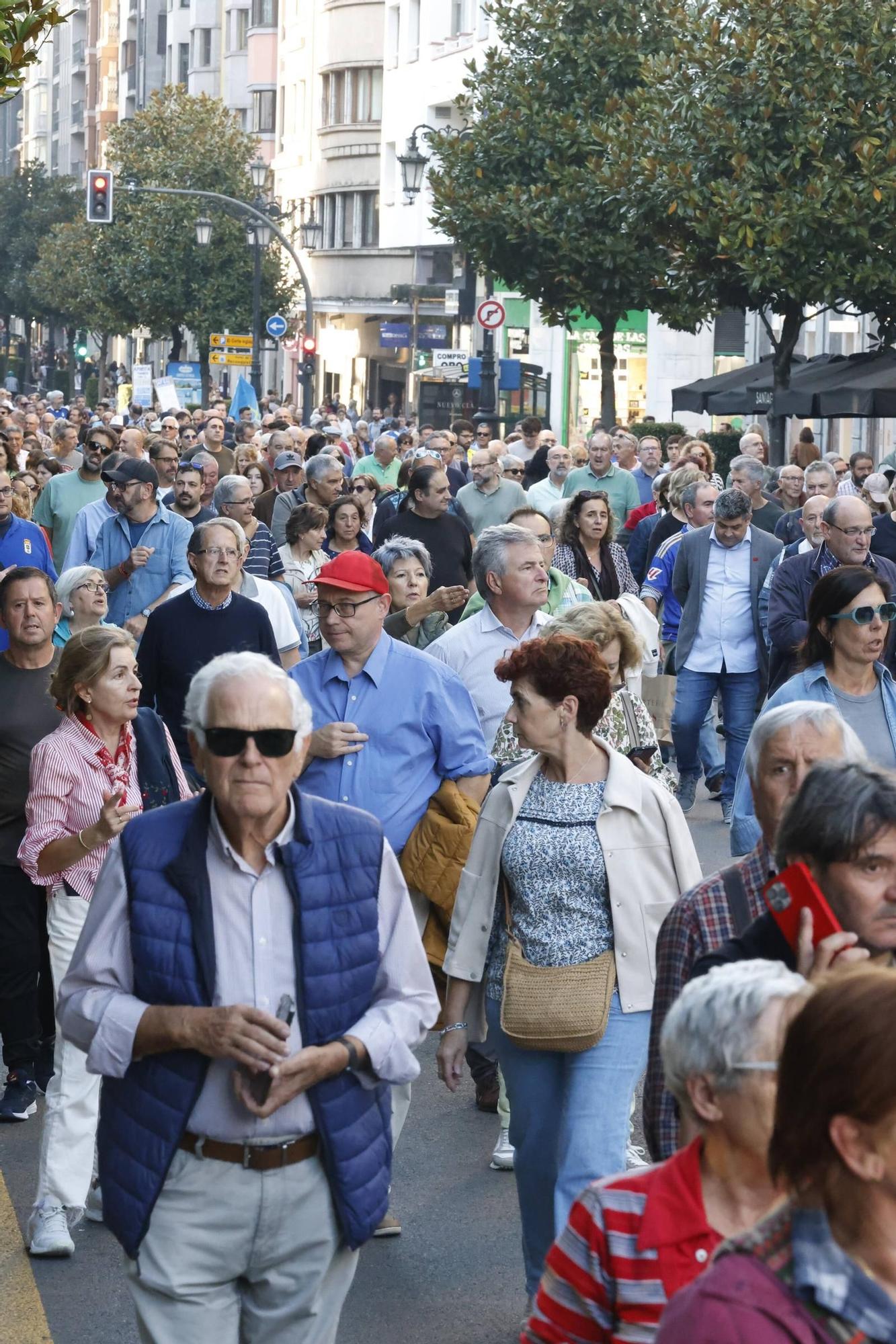 EN IMÁGENES: así fue la gran movilización contra el peaje del Huerna en Asturias