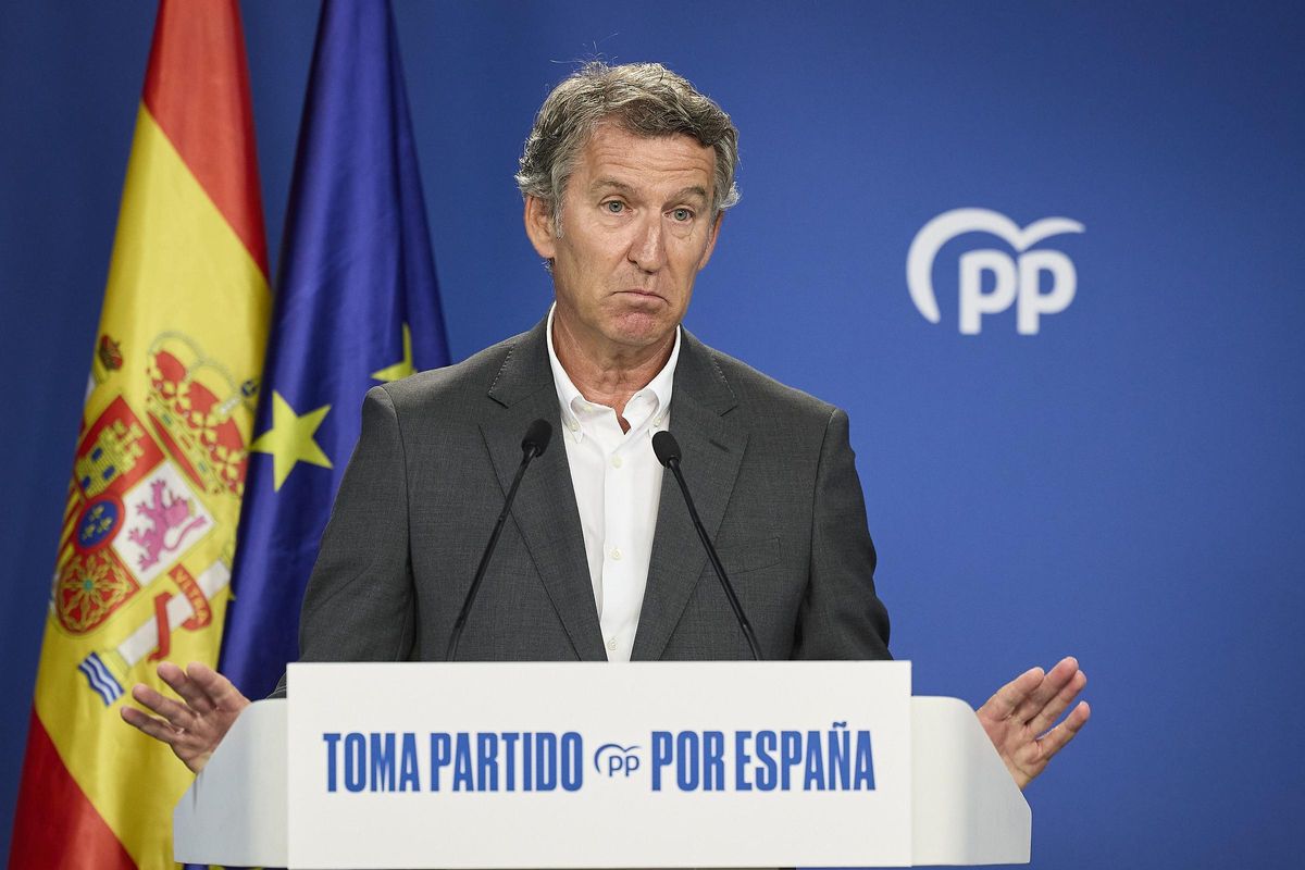 "La salud, los servicios y el fuego" "La salud, los servicios y el fuego"