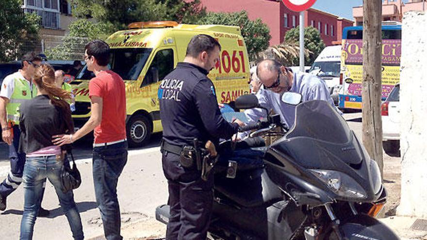 Un peatón y un motorista, heridos en un accidente en Can Pastilla