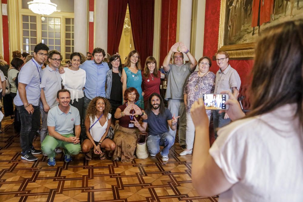 Pleno extraordinario en el Parlament